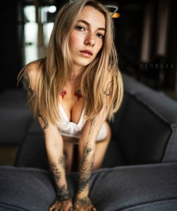 Молодая, стройная и игривая красотка приглашает в гости для незабываемого времяпровождения. Готова исполнить твои самые сокровенные фантазии, фото настоящие! 5889, 22 года