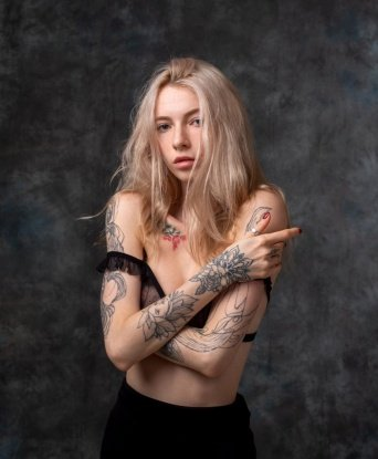 Молодая, стройная и игривая красотка приглашает в гости для незабываемого времяпровождения. Готова исполнить твои самые сокровенные фантазии, фото настоящие! 5889, 22 года